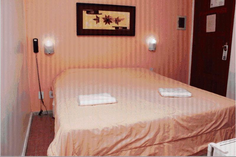 Sitio Das Bromelias Hotel Rio das Ostras Kamer foto
